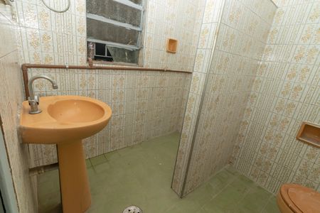 Casa para alugar com 109m², 2 quartos e sem vaga Casa para alugar com 109m², 2 quartos e sem vagaBanheiro de Serviço