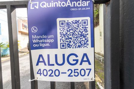 Casa para alugar com 109m², 2 quartos e sem vaga Casa para alugar com 109m², 2 quartos e sem vagaPlaquinha do Quinto Andar