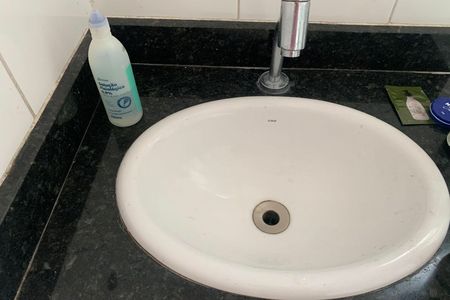 Apartamento para alugar com 98m², 3 quartos e 1 vagaBanheiro