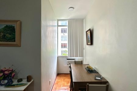Apartamento para alugar com 60m², 2 quartos e sem vaga