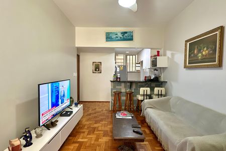 Apartamento para alugar com 60m², 2 quartos e sem vaga