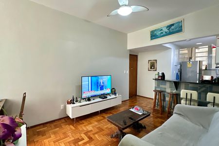 Apartamento para alugar com 60m², 2 quartos e sem vaga