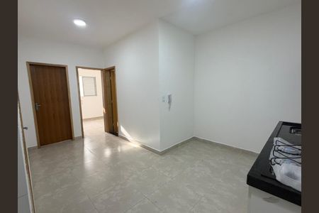 Sala de apartamento para alugar com 2 quartos, 59m² em Jardim Caguassu, São Paulo