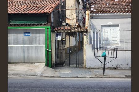 Casa para alugar com 120m², 3 quartos e sem vaga Casa para alugar com 120m², 3 quartos e sem vagaFachada