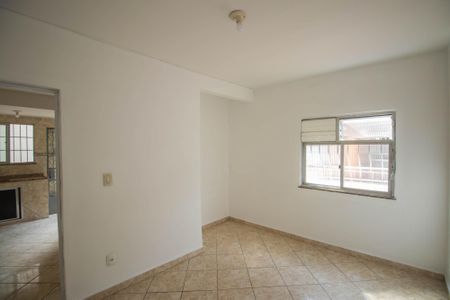 Quarto 2 de casa para alugar com 3 quartos, 120m² em Mutua, São Gonçalo