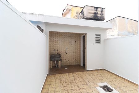 Casa para alugar com 110m², 2 quartos e 1 vaga Casa para alugar com 110m², 2 quartos e 1 vagaÁrea externa