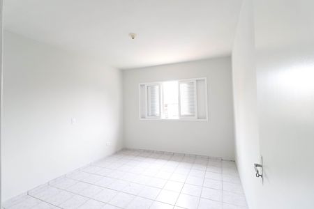 Casa para alugar com 110m², 2 quartos e 1 vaga Casa para alugar com 110m², 2 quartos e 1 vagaQuarto