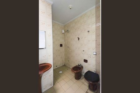 Casa para alugar com 110m², 2 quartos e 1 vaga Casa para alugar com 110m², 2 quartos e 1 vagaBanheiro