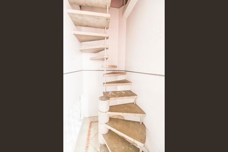 Apartamento para alugar com 250m², 1 quarto e sem vaga Apartamento para alugar com 250m², 1 quarto e sem vagaÁrea de ServiçoSótão