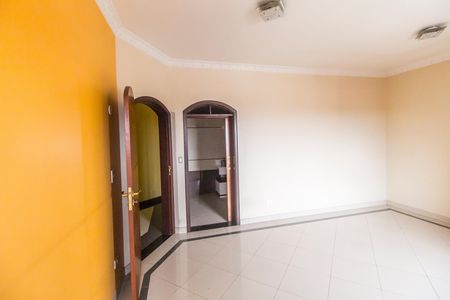 Apartamento para alugar com 250m², 1 quarto e sem vaga Apartamento para alugar com 250m², 1 quarto e sem vagaSuíte
