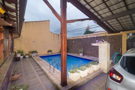 Casa para alugar com 300m², 3 quartos e 2 vagas Casa para alugar com 300m², 3 quartos e 2 vagasQuintal