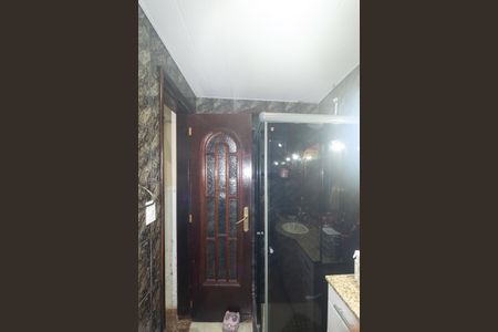 Casa para alugar com 300m², 3 quartos e 2 vagas Casa para alugar com 300m², 3 quartos e 2 vagasBanheiro da Suíte