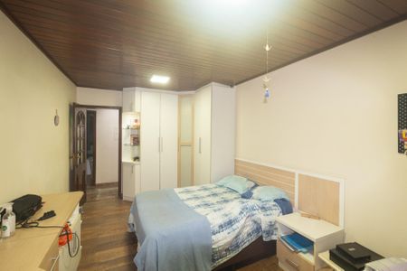 Casa para alugar com 300m², 3 quartos e 2 vagas Casa para alugar com 300m², 3 quartos e 2 vagasQuarto 1