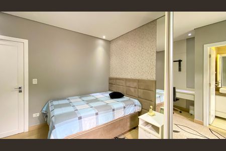 Casa de condomínio à venda com 600m², 4 quartos e 10 vagas Casa de condomínio à venda com 600m², 4 quartos e 10 vagasSuíte 1