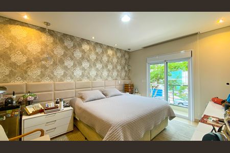 Casa de condomínio à venda com 600m², 4 quartos e 10 vagas Casa de condomínio à venda com 600m², 4 quartos e 10 vagasSuíte 4