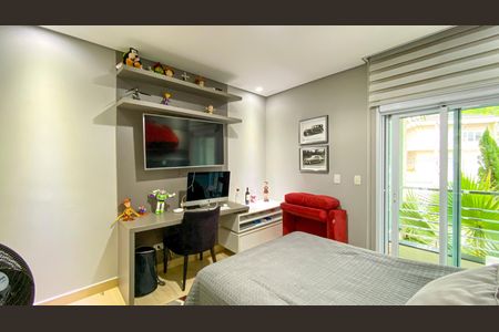 Casa de condomínio à venda com 600m², 4 quartos e 10 vagas Casa de condomínio à venda com 600m², 4 quartos e 10 vagasSuíte 3