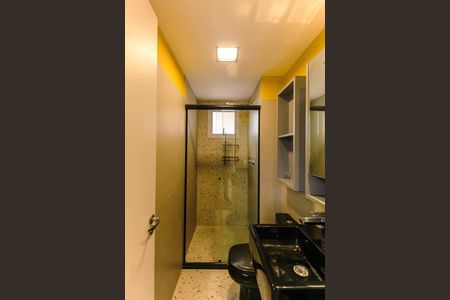 Apartamento à venda com 69m², 2 quartos e 2 vagas Apartamento à venda com 69m², 2 quartos e 2 vagasBanheiro da Suíte 1
