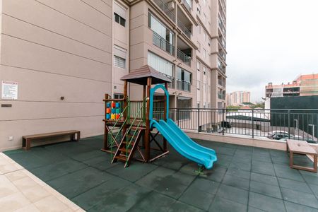 Apartamento à venda com 69m², 2 quartos e 2 vagas Apartamento à venda com 69m², 2 quartos e 2 vagasÁrea comum - Playground