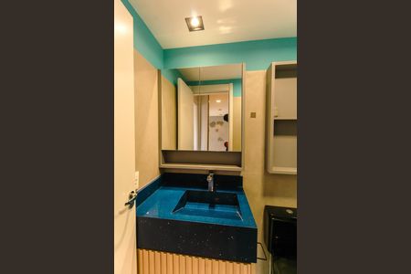 Apartamento à venda com 69m², 2 quartos e 2 vagas Apartamento à venda com 69m², 2 quartos e 2 vagasBanheiro