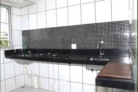 Apartamento para alugar com 44m², 2 quartos e 1 vagaCozinha e Área de Serviço