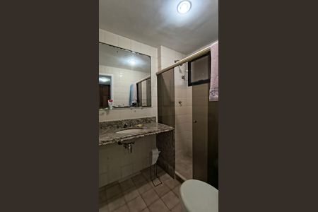Apartamento para alugar com 300m², 4 quartos e 2 vagas Apartamento para alugar com 300m², 4 quartos e 2 vagasBanheiro da Suíte 1