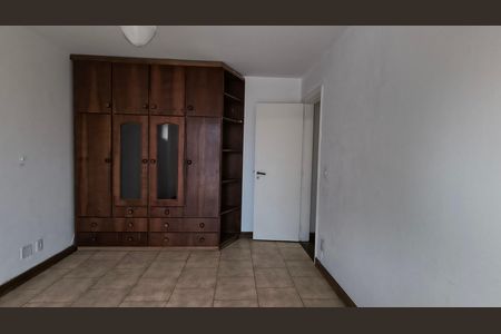 Apartamento para alugar com 300m², 4 quartos e 2 vagas Apartamento para alugar com 300m², 4 quartos e 2 vagasQuarto 1