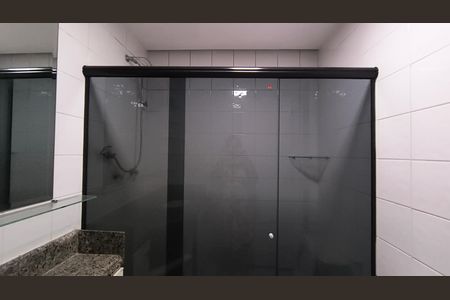 Apartamento para alugar com 300m², 4 quartos e 2 vagas Apartamento para alugar com 300m², 4 quartos e 2 vagasBanheiro Social