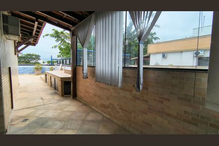 Apartamento para alugar com 300m², 4 quartos e 2 vagas Apartamento para alugar com 300m², 4 quartos e 2 vagasVaranda