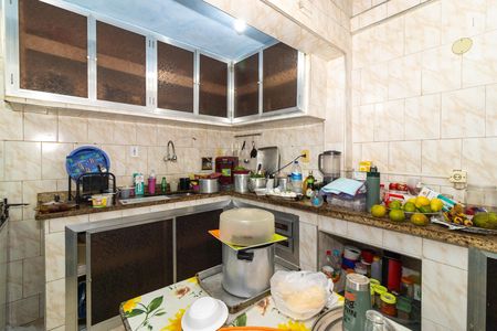 Casa para alugar com 100m², 3 quartos e 1 vaga Casa para alugar com 100m², 3 quartos e 1 vagaCozinha