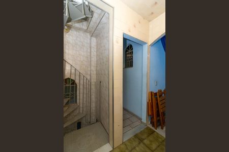 Casa para alugar com 100m², 3 quartos e 1 vaga Casa para alugar com 100m², 3 quartos e 1 vagaCorredor