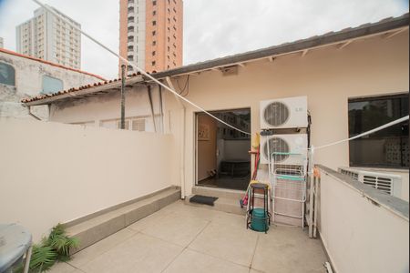 Casa para alugar com 140m², 2 quartos e 1 vaga Casa para alugar com 140m², 2 quartos e 1 vagaÁrea de Serviço