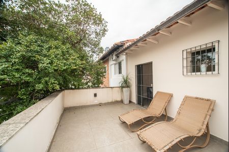 Casa para alugar com 140m², 2 quartos e 1 vaga Casa para alugar com 140m², 2 quartos e 1 vagaVaranda do Quarto 2