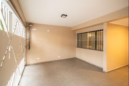 Casa para alugar com 140m², 2 quartos e 1 vaga Casa para alugar com 140m², 2 quartos e 1 vagaGaragem