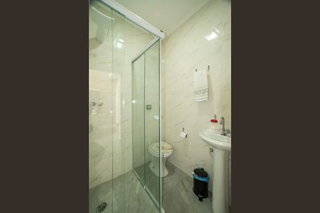 Casa para alugar com 140m², 2 quartos e 1 vaga Casa para alugar com 140m², 2 quartos e 1 vagaBanheiro 2