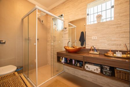 Casa para alugar com 140m², 2 quartos e 1 vaga Casa para alugar com 140m², 2 quartos e 1 vagaBanheiro 1