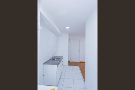 Apartamento para alugar com 55m², 2 quartos e 1 vaga Apartamento para alugar com 55m², 2 quartos e 1 vagaCozinha e área de serviço