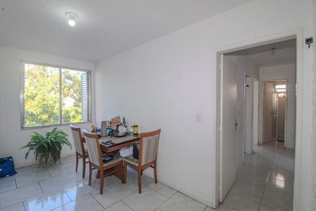 Sala de apartamento à venda com 3 quartos, 74m² em Petrópolis, Porto Alegre