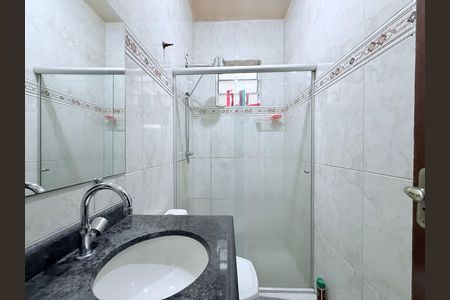 Casa à venda com 290m², 3 quartos e 2 vagas Casa à venda com 290m², 3 quartos e 2 vagasBanheiro