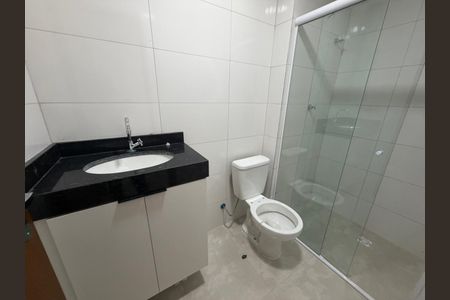 Apartamento para alugar com 53m², 2 quartos e sem vagaBanheiro