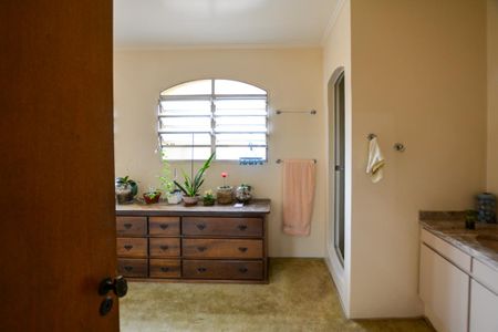 Casa para alugar com 440m², 5 quartos e 4 vagas Casa para alugar com 440m², 5 quartos e 4 vagasSUÍTE 1