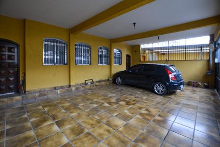Casa para alugar com 440m², 5 quartos e 4 vagas Casa para alugar com 440m², 5 quartos e 4 vagasGARAGEM