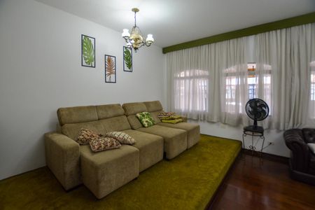 Casa para alugar com 440m², 5 quartos e 4 vagas Casa para alugar com 440m², 5 quartos e 4 vagasSALA 1