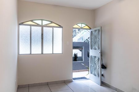 Sala de apartamento para alugar com 1 quarto, 45m² em Padre Eustáquio, Belo Horizonte