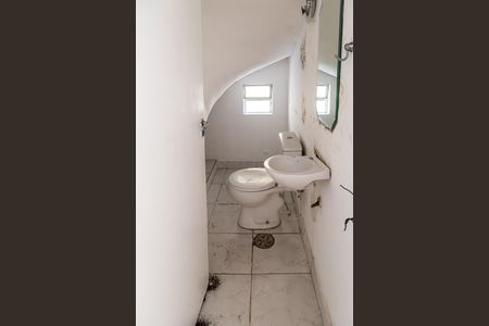 Casa à venda com 206m², 3 quartos e 2 vagas Casa à venda com 206m², 3 quartos e 2 vagasLavabo