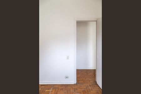 Casa à venda com 206m², 3 quartos e 2 vagas Casa à venda com 206m², 3 quartos e 2 vagasQuarto 2