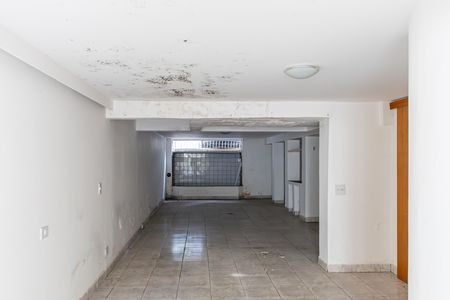 Casa à venda com 206m², 3 quartos e 2 vagas Casa à venda com 206m², 3 quartos e 2 vagasÁrea externa