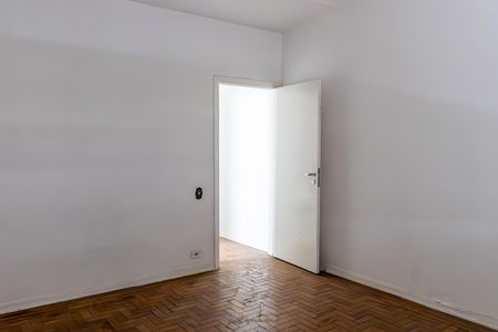 Casa à venda com 206m², 3 quartos e 2 vagas Casa à venda com 206m², 3 quartos e 2 vagasQuarto 3