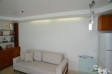 Apartamento à venda com 53m², 1 quarto e 1 vaga Apartamento à venda com 53m², 1 quarto e 1 vagaSala