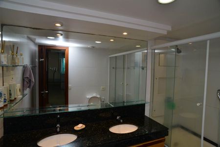 Apartamento à venda com 53m², 1 quarto e 1 vaga Apartamento à venda com 53m², 1 quarto e 1 vagaBanheiro Suíte