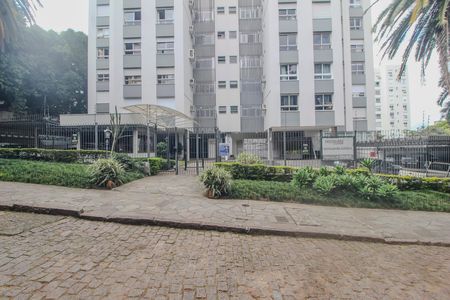 Apartamento à venda com 76m², 2 quartos e 1 vaga Apartamento à venda com 76m², 2 quartos e 1 vagaFachada